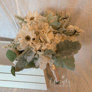 Ivory Garden Bouquet