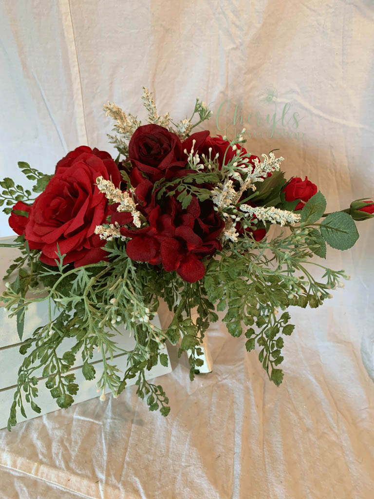 Romantic Winter Red Bouquet