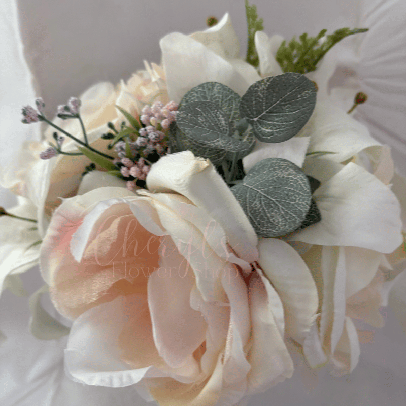 Pearl Lily Wedding Collection - Image 5